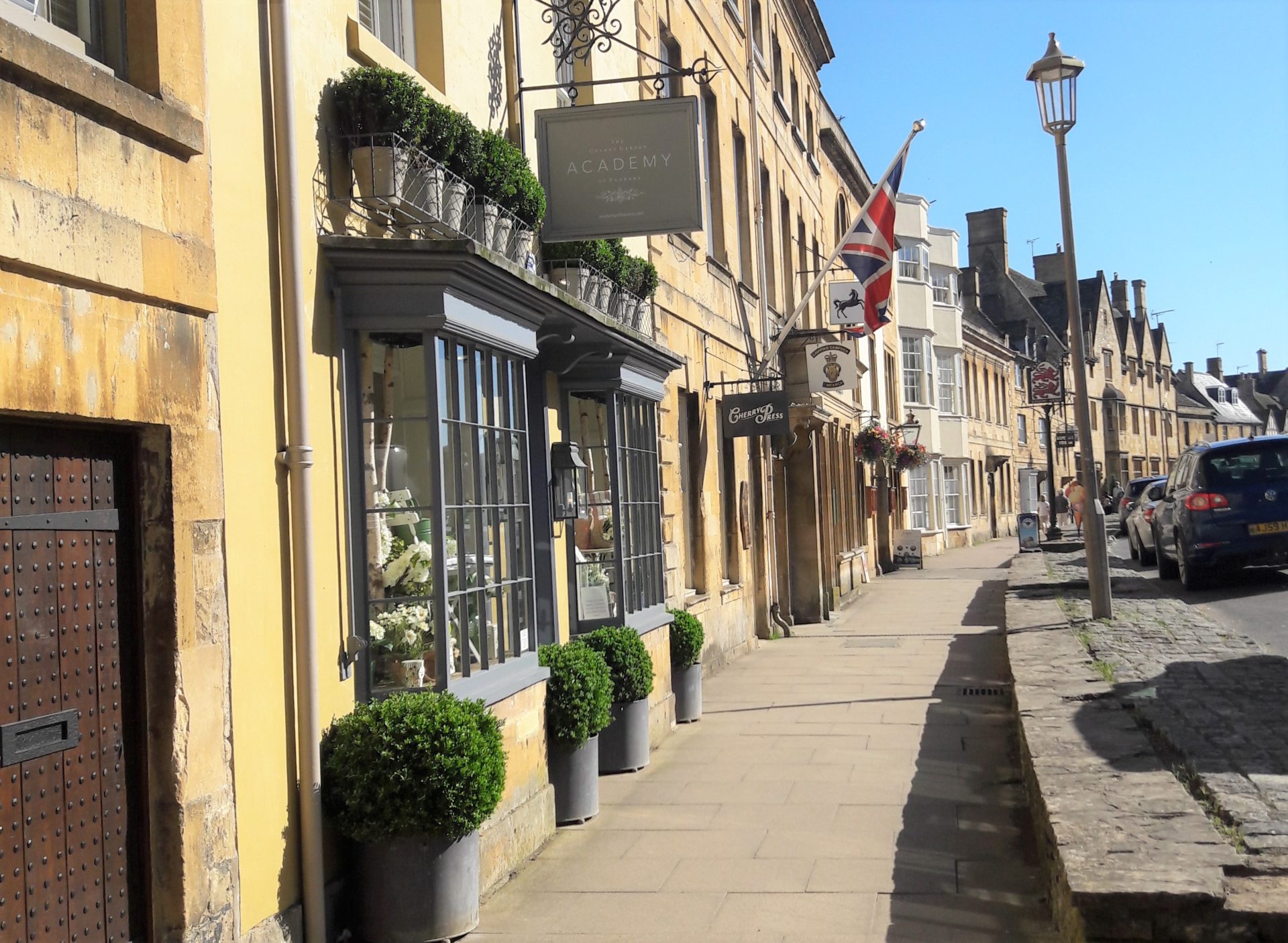Glamping in Gloucestershire: View along Chipping Campden High Street
